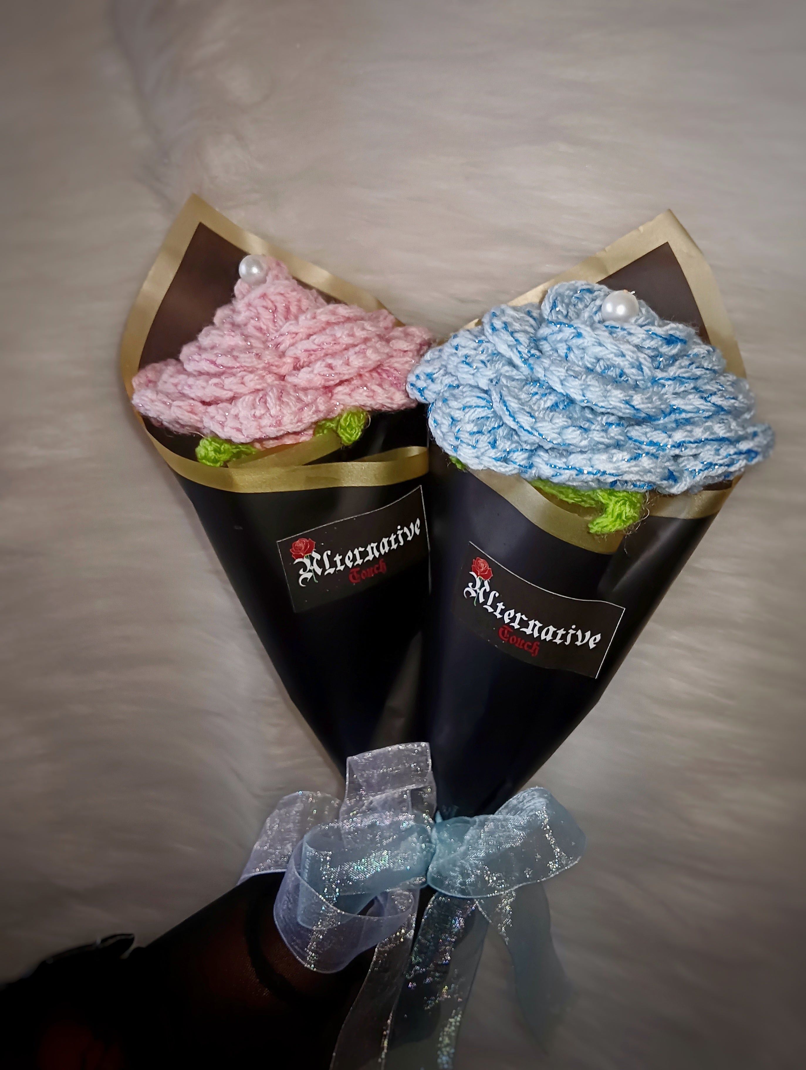 Midnight Bloom - Single Rose Bouquet