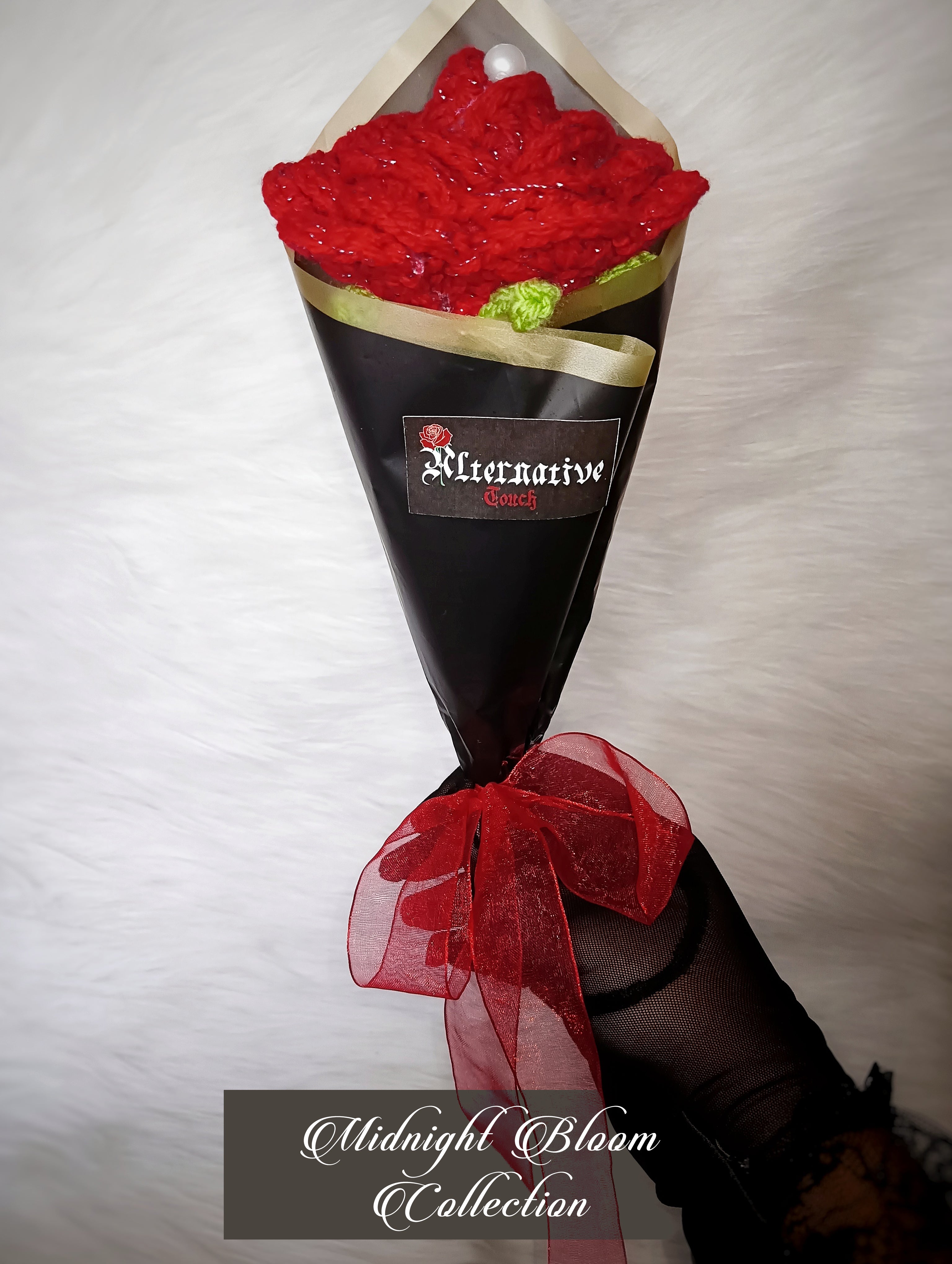 Midnight Bloom - Single Rose Bouquet